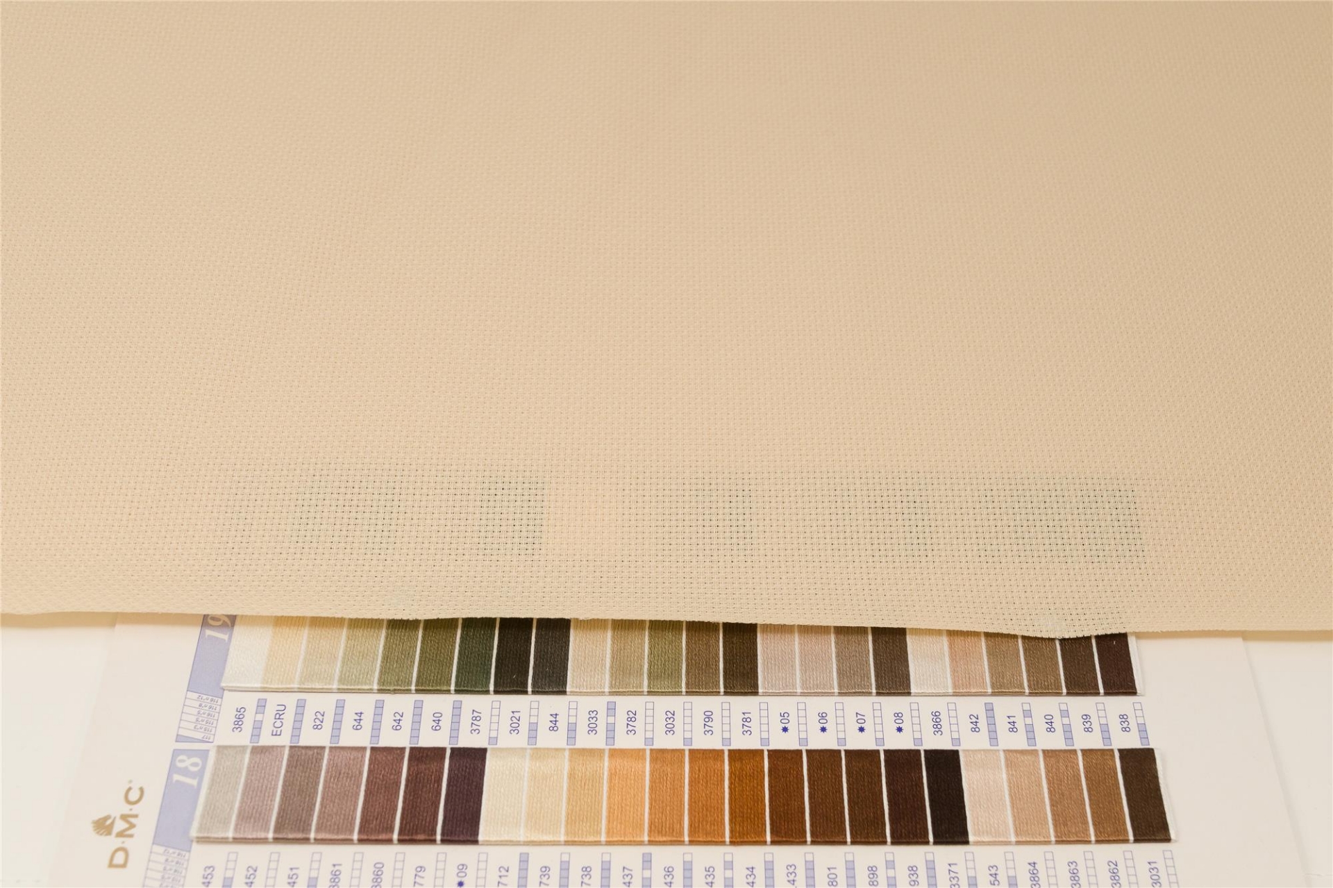 Zweigart Ecru 14 Count Aida (3130) (Multiple Sizes Available)