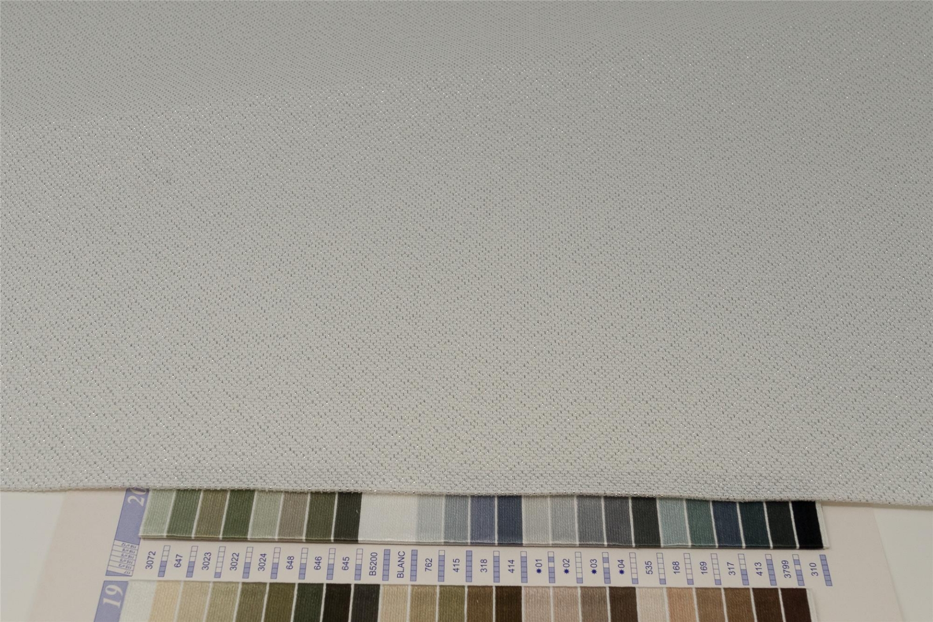Zweigart White Aida/Silver Flecked 18 Count Aida (17) (Multiple Sizes Available) - Picture 4 of 10