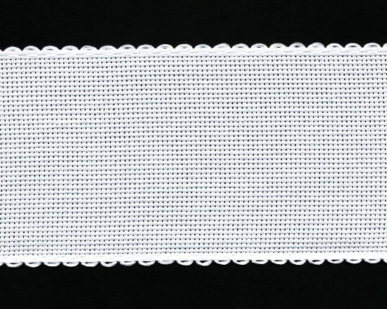 Picture of 1 Metre White Aida Band 8cm/3 Inch With a White Scalloped Edging