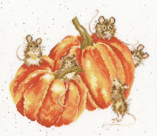 Picture of Hannah Dale - Pumpkin, Spice And All Things Mice Cross Stitch Kit by Bothy Threads