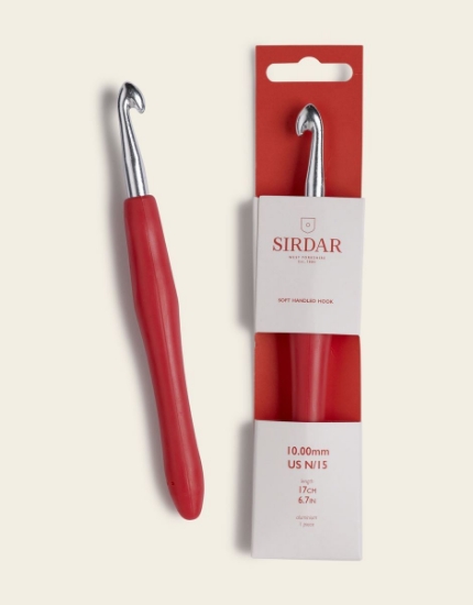 Picture of Sirdar 10mm Aluminium Easy Grip Crochet Hook With Red Soft Touch Handle