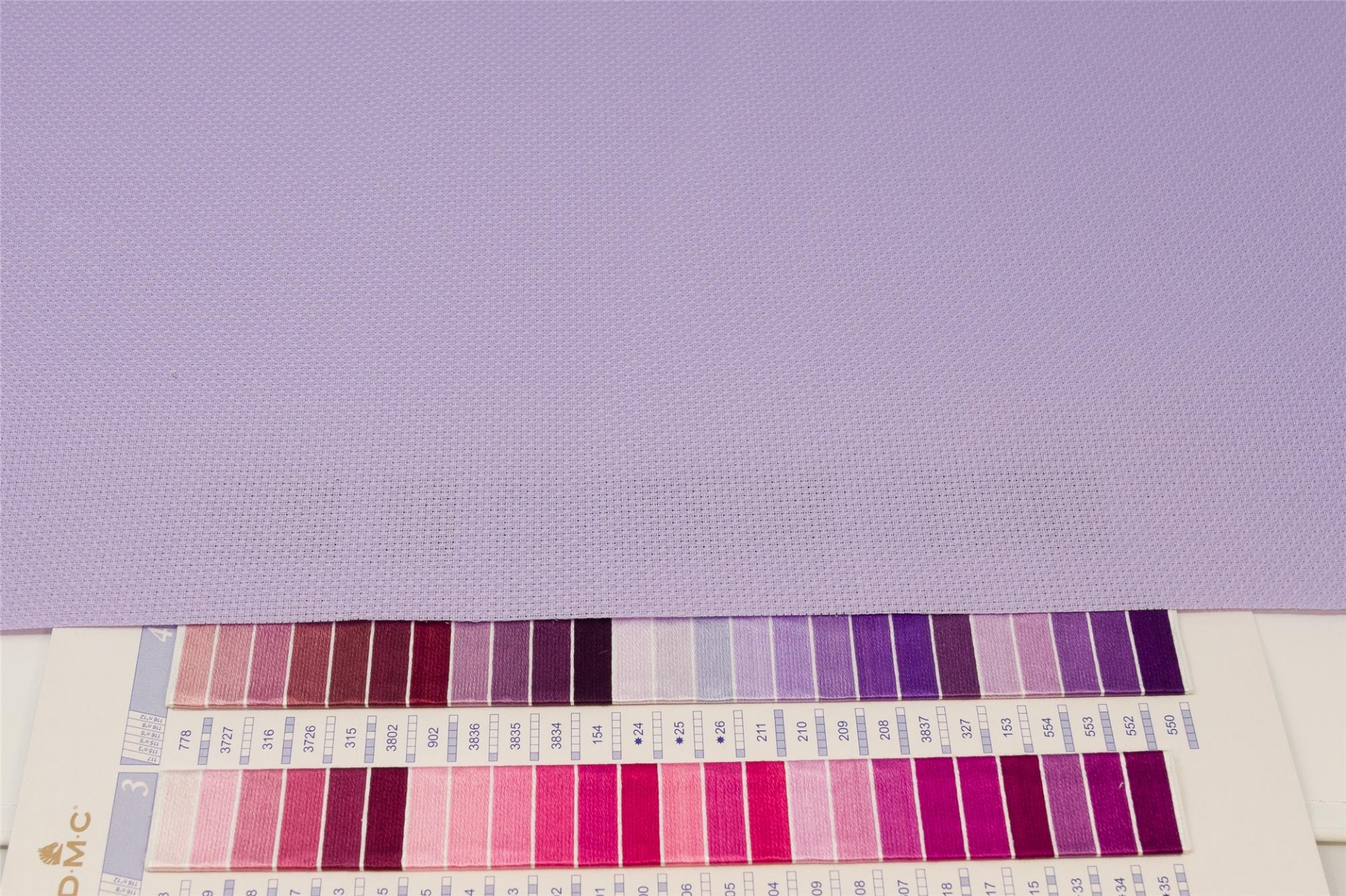 Zweigart Lavender 14 Count Aida (5120) Stitchtastic