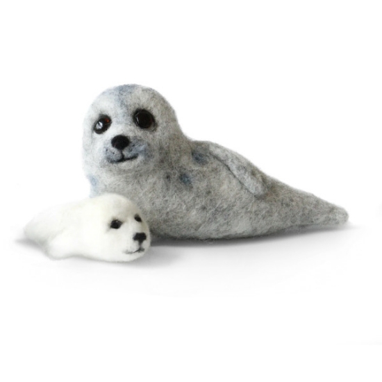 Picture of Seal & Pup Needle Felting Kit
