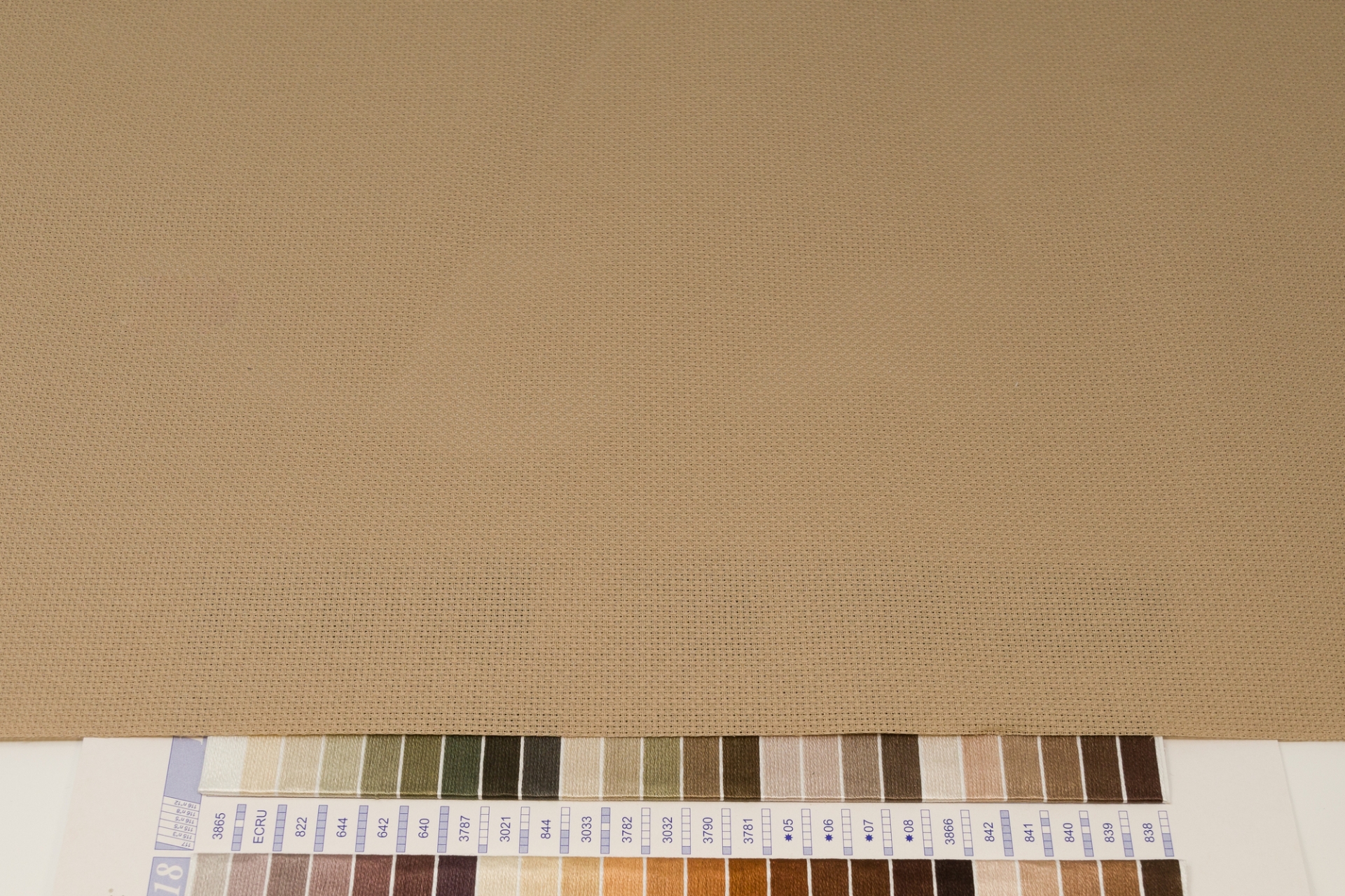 Zweigart Offcuts 16 Count Aida Dirty (300) Multiple Sizes Stitchtastic