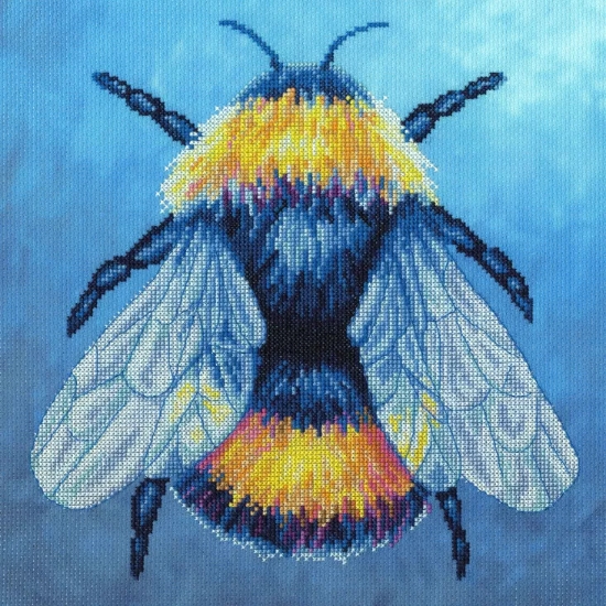 Picture of The Menagerie: The Queen Cross Stitch Kit by Bothy Threads
