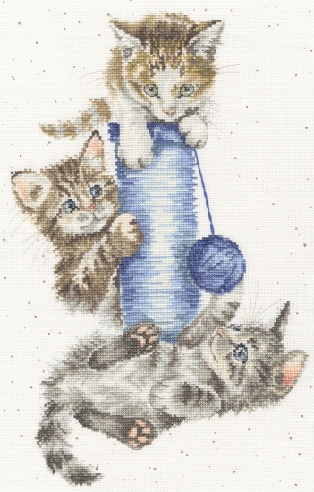 Picture of Three's A Crowd (Wrendale Designs) Cross Stitch Kit By Bothy Threads